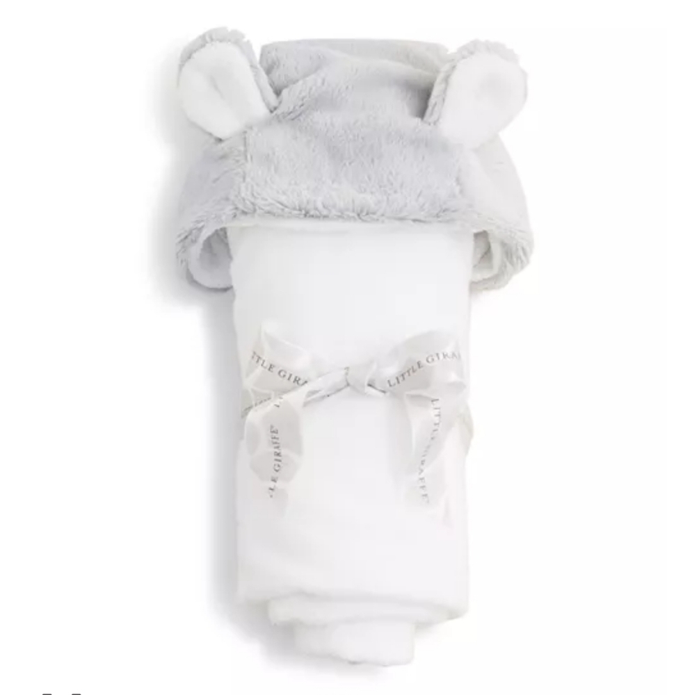 Little Giraffe Hooded Towel